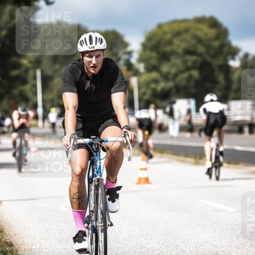 16.08.2026 - KN Förde Triathlon 2026 H.Heesch http://msf.ph/oto/9983722 16.08.2026 12:55:25 Radfahren 546, 572, 587, 719, 720 meine-sportfotos.de