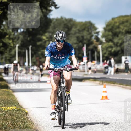 16.08.2026 - KN Förde Triathlon 2026 H.Heesch http://msf.ph/oto/9983745 16.08.2026 12:55:29 Radfahren 546, 580, 719, 720 meine-sportfotos.de