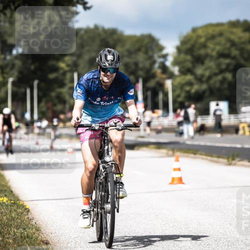 16.08.2026 - KN Förde Triathlon 2026 H.Heesch http://msf.ph/oto/9983748 16.08.2026 12:55:29 Radfahren 546, 580, 719, 720 meine-sportfotos.de