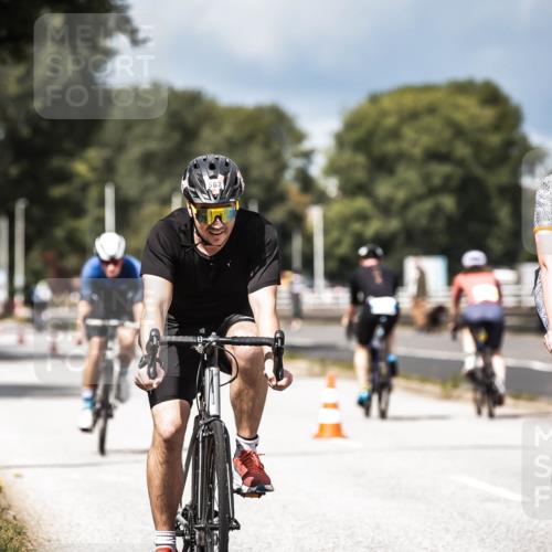 16.08.2026 - KN Förde Triathlon 2026 H.Heesch http://msf.ph/oto/9983819 16.08.2026 12:55:51 Radfahren 517, 561, 562, 569, 740 meine-sportfotos.de