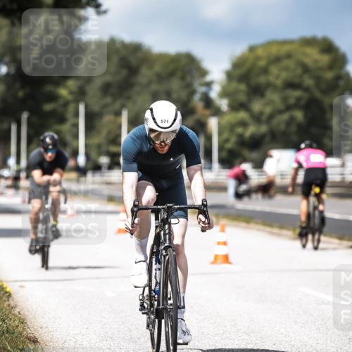 16.08.2026 - KN Förde Triathlon 2026 H.Heesch http://msf.ph/oto/9983890 16.08.2026 12:56:27 Radfahren 508, 528, 540, 571, 584, 611, 715 meine-sportfotos.de