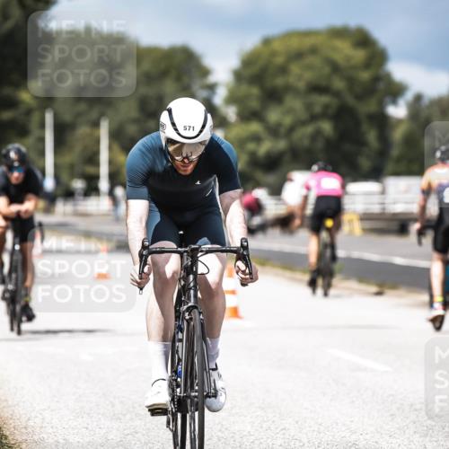 16.08.2026 - KN Förde Triathlon 2026 H.Heesch http://msf.ph/oto/9983894 16.08.2026 12:56:28 Radfahren 508, 528, 540, 571, 584, 611, 715 meine-sportfotos.de