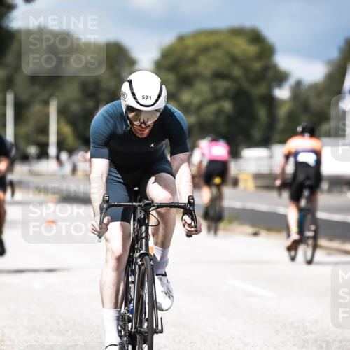 16.08.2026 - KN Förde Triathlon 2026 H.Heesch http://msf.ph/oto/9983897 16.08.2026 12:56:28 Radfahren 508, 528, 540, 571, 584, 611, 715 meine-sportfotos.de