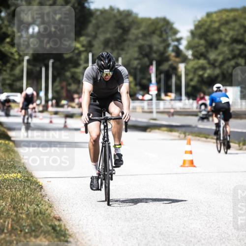 16.08.2026 - KN Förde Triathlon 2026 H.Heesch http://msf.ph/oto/9983923 16.08.2026 12:56:36 Radfahren 545, 725 meine-sportfotos.de