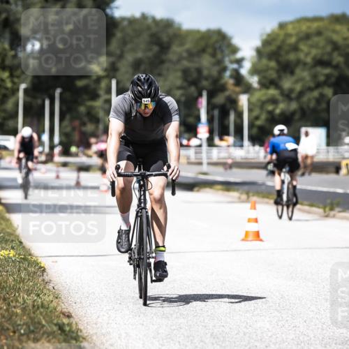 16.08.2026 - KN Förde Triathlon 2026 H.Heesch http://msf.ph/oto/9983926 16.08.2026 12:56:37 Radfahren 518, 545, 718, 723, 725 meine-sportfotos.de