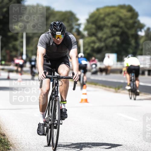 16.08.2026 - KN Förde Triathlon 2026 H.Heesch http://msf.ph/oto/9983936 16.08.2026 12:56:37 Radfahren 518, 545, 718, 723, 725 meine-sportfotos.de
