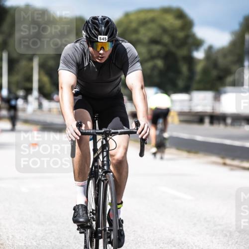 16.08.2026 - KN Förde Triathlon 2026 H.Heesch http://msf.ph/oto/9983943 16.08.2026 12:56:37 Radfahren 518, 545, 718, 723, 725 meine-sportfotos.de