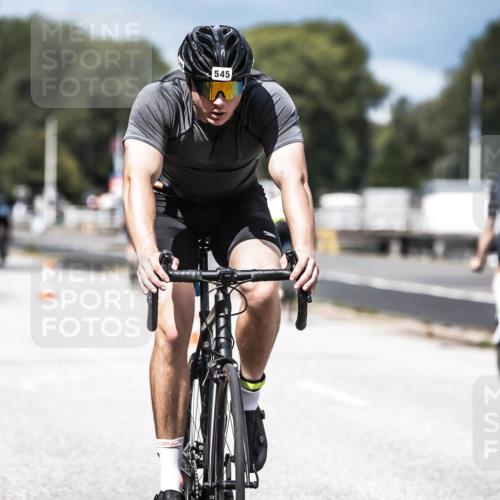 16.08.2026 - KN Förde Triathlon 2026 H.Heesch http://msf.ph/oto/9983945 16.08.2026 12:56:37 Radfahren 518, 545, 718, 723, 725 meine-sportfotos.de