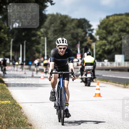16.08.2026 - KN Förde Triathlon 2026 H.Heesch http://msf.ph/oto/9983996 16.08.2026 12:56:56 Radfahren 511, 583, 745 meine-sportfotos.de