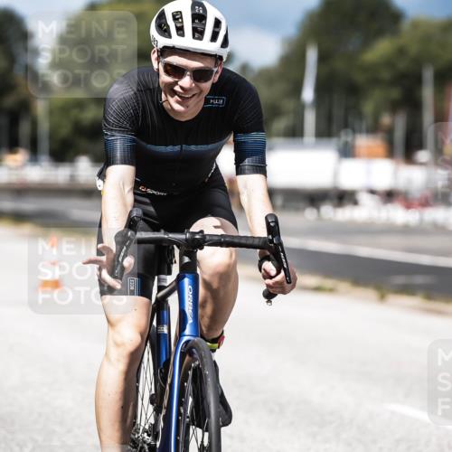 16.08.2026 - KN Förde Triathlon 2026 H.Heesch http://msf.ph/oto/9984016 16.08.2026 12:56:57 Radfahren 511, 583, 745 meine-sportfotos.de