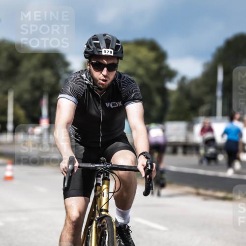 16.08.2026 - KN Förde Triathlon 2026 H.Heesch http://msf.ph/oto/9984027 16.08.2026 12:57:06 Radfahren 523, 527, 579, 581 meine-sportfotos.de