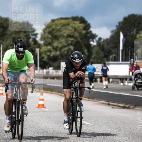16.08.2026 - KN Förde Triathlon 2026 H.Heesch http://msf.ph/oto/9984069 16.08.2026 12:57:12 Radfahren 519, 523, 530, 543, 581, 603, 706, 721 meine-sportfotos.de