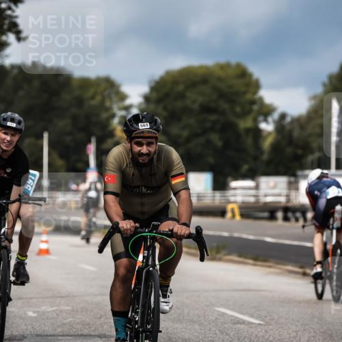 16.08.2026 - KN Förde Triathlon 2026 H.Heesch http://msf.ph/oto/9984134 16.08.2026 12:57:27 Radfahren 196, 514, 520, 565, 578, 591, 605 meine-sportfotos.de