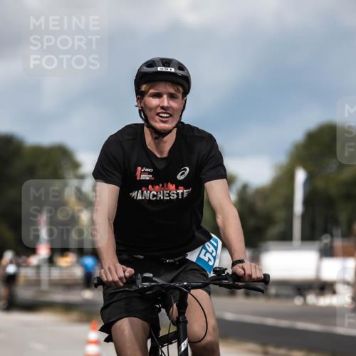 16.08.2026 - KN Förde Triathlon 2026 H.Heesch http://msf.ph/oto/9984150 16.08.2026 12:57:28 Radfahren 196, 514, 520, 565, 578, 591, 601, 605 meine-sportfotos.de
