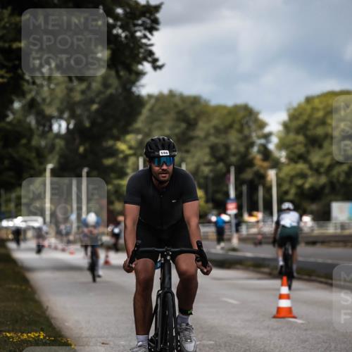 16.08.2026 - KN Förde Triathlon 2026 H.Heesch http://msf.ph/oto/9984170 16.08.2026 12:57:40 Radfahren 576, 586, 711 meine-sportfotos.de