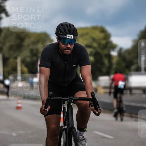 16.08.2026 - KN Förde Triathlon 2026 H.Heesch http://msf.ph/oto/9984187 16.08.2026 12:57:40 Radfahren 576, 586, 711 meine-sportfotos.de