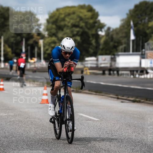 16.08.2026 - KN Förde Triathlon 2026 H.Heesch http://msf.ph/oto/9984200 16.08.2026 12:57:44 Radfahren 362, 586 meine-sportfotos.de