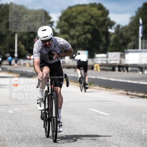 16.08.2026 - KN Förde Triathlon 2026 H.Heesch http://msf.ph/oto/9984233 16.08.2026 12:57:55 Radfahren 510, 525, 542, 589, 602 meine-sportfotos.de