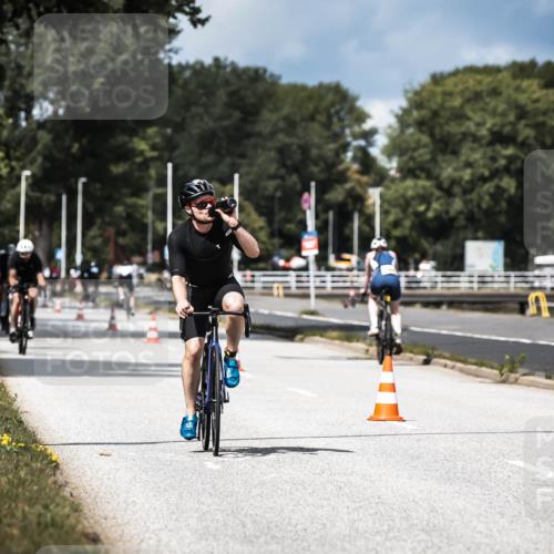 16.08.2026 - KN Förde Triathlon 2026 H.Heesch http://msf.ph/oto/9984244 16.08.2026 12:58:01 Radfahren 513, 589, 602, 722, 727, 729, 735, 740 meine-sportfotos.de