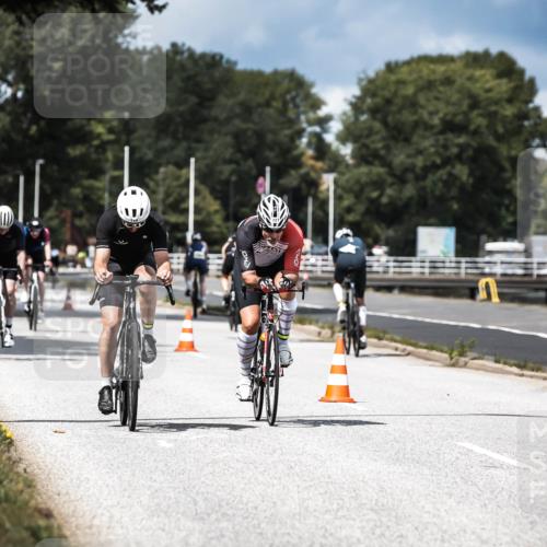 16.08.2026 - KN Förde Triathlon 2026 H.Heesch http://msf.ph/oto/9984272 16.08.2026 12:58:05 Radfahren 509, 513, 722, 724, 727, 735, 740 meine-sportfotos.de