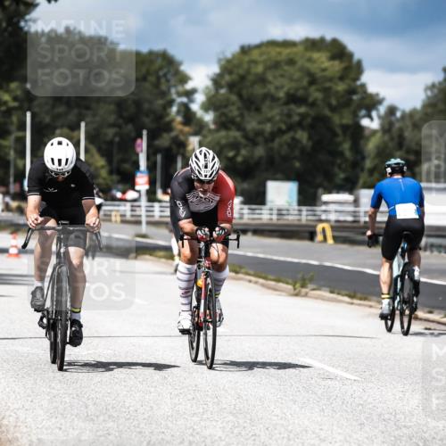 16.08.2026 - KN Förde Triathlon 2026 H.Heesch http://msf.ph/oto/9984280 16.08.2026 12:58:05 Radfahren 509, 513, 722, 724, 727, 735, 740 meine-sportfotos.de