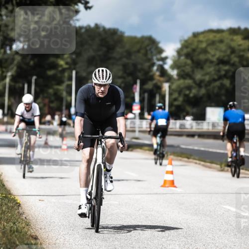 16.08.2026 - KN Förde Triathlon 2026 H.Heesch http://msf.ph/oto/9984293 16.08.2026 12:58:07 Radfahren 509, 720, 722, 724, 727, 735, 740 meine-sportfotos.de