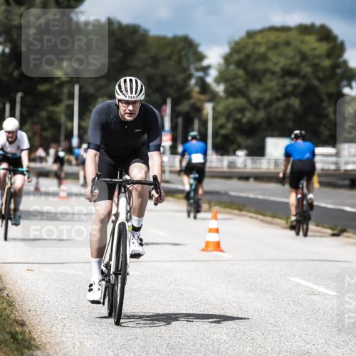 16.08.2026 - KN Förde Triathlon 2026 H.Heesch http://msf.ph/oto/9984295 16.08.2026 12:58:07 Radfahren 509, 720, 722, 724, 727, 735, 740 meine-sportfotos.de