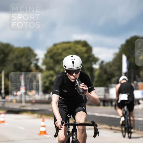16.08.2026 - KN Förde Triathlon 2026 H.Heesch http://msf.ph/oto/9984391 16.08.2026 12:58:36 Radfahren 528, 540, 547, 552, 611, 704, 714 meine-sportfotos.de