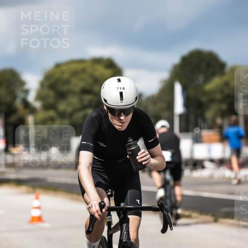 16.08.2026 - KN Förde Triathlon 2026 H.Heesch http://msf.ph/oto/9984394 16.08.2026 12:58:36 Radfahren 528, 540, 547, 552, 611, 704, 714 meine-sportfotos.de