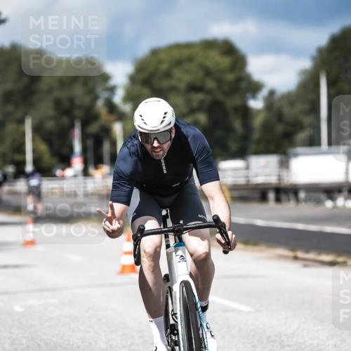 16.08.2026 - KN Förde Triathlon 2026 H.Heesch http://msf.ph/oto/9984461 16.08.2026 12:58:51 Radfahren 521, 715 meine-sportfotos.de