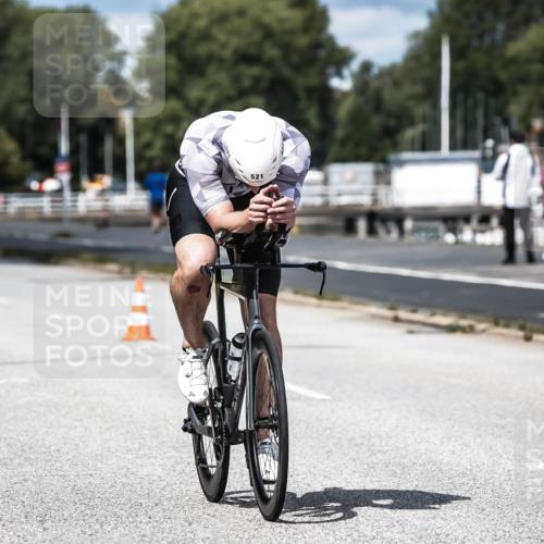 16.08.2026 - KN Förde Triathlon 2026 H.Heesch http://msf.ph/oto/9984480 16.08.2026 12:58:53 Radfahren 521, 522, 715, 737 meine-sportfotos.de