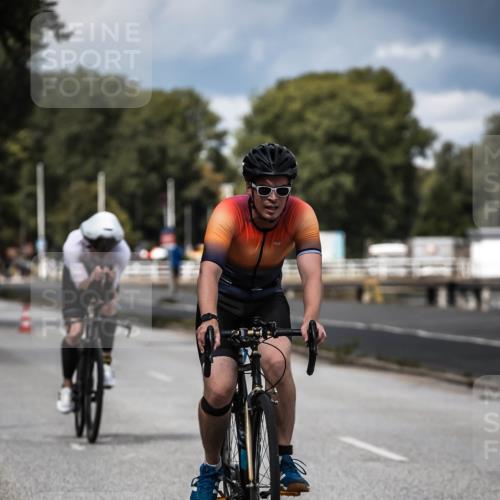 16.08.2026 - KN Förde Triathlon 2026 H.Heesch http://msf.ph/oto/9984511 16.08.2026 12:59:02 Radfahren 511, 592, 725 meine-sportfotos.de