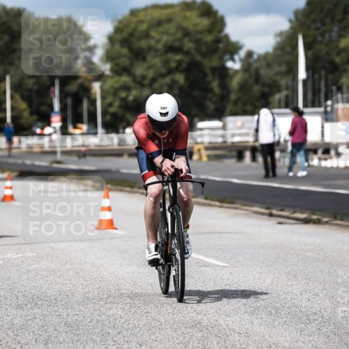 16.08.2026 - KN Förde Triathlon 2026 H.Heesch http://msf.ph/oto/9984565 16.08.2026 12:59:12 Radfahren 501, 530, 718, 731, 745 meine-sportfotos.de