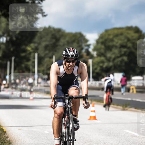 16.08.2026 - KN Förde Triathlon 2026 H.Heesch http://msf.ph/oto/9984665 16.08.2026 12:59:44 Radfahren 362, 506, 507, 520, 604 meine-sportfotos.de