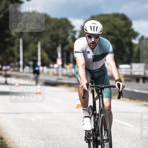 16.08.2026 - KN Förde Triathlon 2026 H.Heesch http://msf.ph/oto/9984733 16.08.2026 12:59:55 Radfahren 510, 553, 558, 581, 599, 605, 738 meine-sportfotos.de