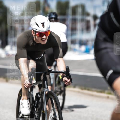 16.08.2026 - KN Förde Triathlon 2026 H.Heesch http://msf.ph/oto/9984813 16.08.2026 13:00:56 Radfahren 544, 547, 556, 702, 716 meine-sportfotos.de
