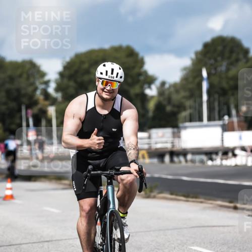 16.08.2026 - KN Förde Triathlon 2026 H.Heesch http://msf.ph/oto/9984840 16.08.2026 13:01:10 Radfahren 549, 574, 596, 739 meine-sportfotos.de