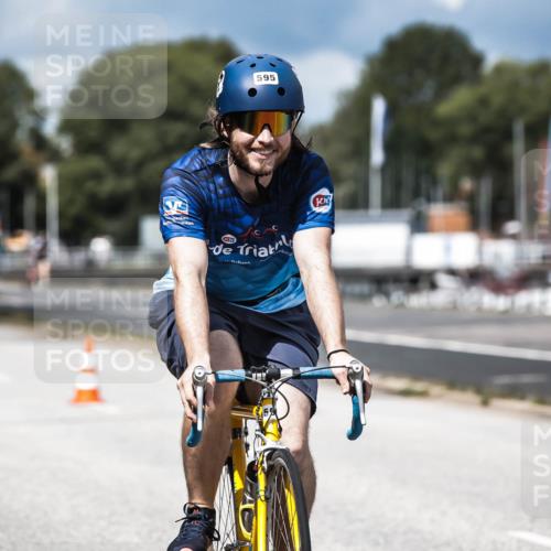 16.08.2026 - KN Förde Triathlon 2026 H.Heesch http://msf.ph/oto/9984872 16.08.2026 13:01:32 Radfahren 504, 522, 595, 606, 610 meine-sportfotos.de
