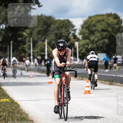 16.08.2026 - KN Förde Triathlon 2026 H.Heesch http://msf.ph/oto/9984909 16.08.2026 13:01:50 Radfahren 532, 598, 719, 733, 738 meine-sportfotos.de
