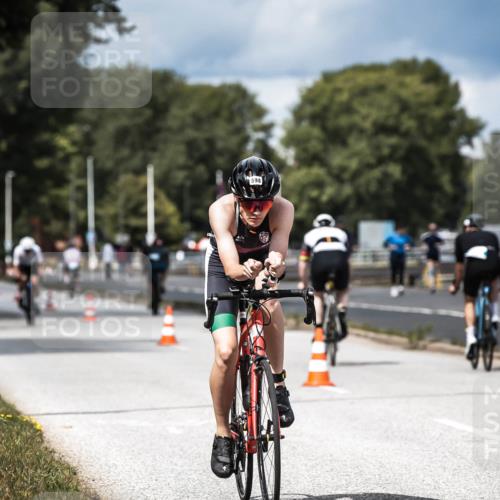 16.08.2026 - KN Förde Triathlon 2026 H.Heesch http://msf.ph/oto/9984912 16.08.2026 13:01:50 Radfahren 532, 598, 719, 733, 738 meine-sportfotos.de