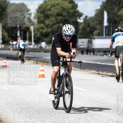 16.08.2026 - KN Förde Triathlon 2026 H.Heesch http://msf.ph/oto/9985069 16.08.2026 13:02:39 Radfahren 502, 505, 557, 599, 707 meine-sportfotos.de
