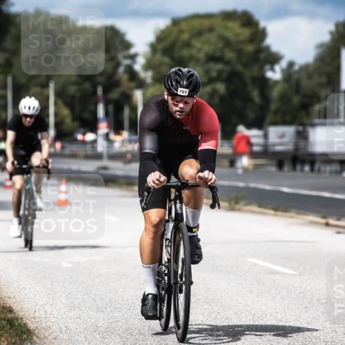 16.08.2026 - KN Förde Triathlon 2026 H.Heesch http://msf.ph/oto/9985076 16.08.2026 13:02:42 Radfahren 502, 505, 557, 701, 707 meine-sportfotos.de