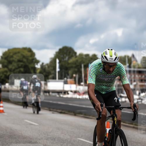 16.08.2026 - KN Förde Triathlon 2026 H.Heesch http://msf.ph/oto/9985133 16.08.2026 13:03:05 Radfahren 577, 588, 609, 702 meine-sportfotos.de
