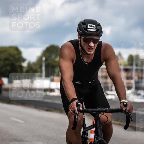 16.08.2026 - KN Förde Triathlon 2026 H.Heesch http://msf.ph/oto/9985152 16.08.2026 13:03:08 Radfahren 577, 588, 609, 747 meine-sportfotos.de