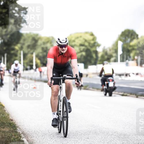 16.08.2026 - KN Förde Triathlon 2026 H.Heesch http://msf.ph/oto/9985160 16.08.2026 13:03:18 Radfahren 533, 538, 544, 556, 706 meine-sportfotos.de
