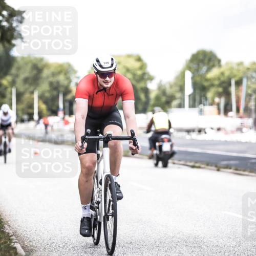 16.08.2026 - KN Förde Triathlon 2026 H.Heesch http://msf.ph/oto/9985163 16.08.2026 13:03:18 Radfahren 533, 538, 544, 556, 706 meine-sportfotos.de