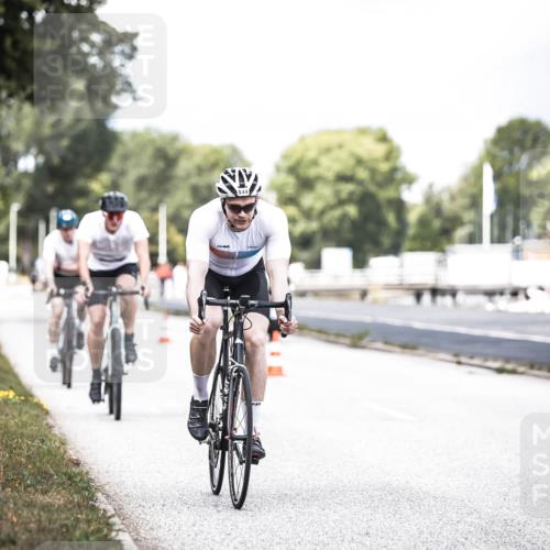 16.08.2026 - KN Förde Triathlon 2026 H.Heesch http://msf.ph/oto/9985174 16.08.2026 13:03:21 Radfahren 533, 538, 544, 556, 569 meine-sportfotos.de