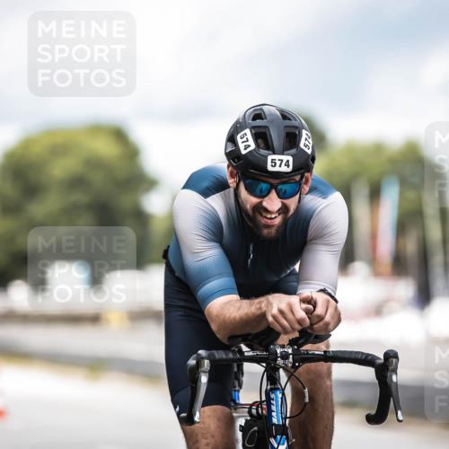 16.08.2026 - KN Förde Triathlon 2026 H.Heesch http://msf.ph/oto/9985208 16.08.2026 13:03:36 Radfahren 504, 518, 523, 531, 535, 548, 549, 573, 574 meine-sportfotos.de