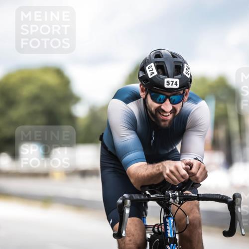 16.08.2026 - KN Förde Triathlon 2026 H.Heesch http://msf.ph/oto/9985209 16.08.2026 13:03:36 Radfahren 504, 518, 523, 531, 535, 548, 549, 573, 574 meine-sportfotos.de