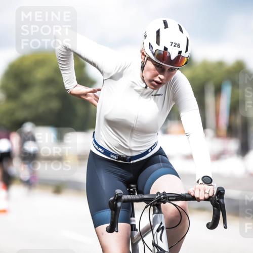 16.08.2026 - KN Förde Triathlon 2026 H.Heesch http://msf.ph/oto/9985280 16.08.2026 13:03:51 Radfahren 561, 580, 726 meine-sportfotos.de